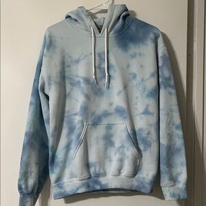 Gildan Light Blue Tie-Dye Hoodie